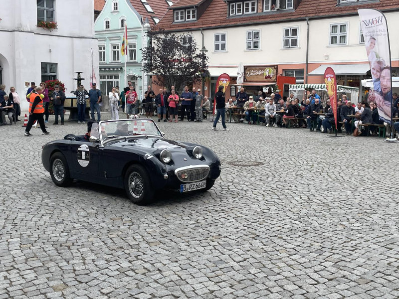 Essen, trinken &amp; Oldtimer schauen in Wolgast